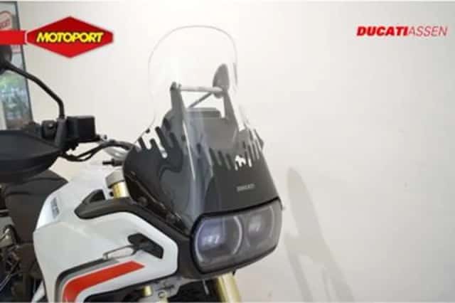 Ducati Desertx V2 (2026) thumbnail 5