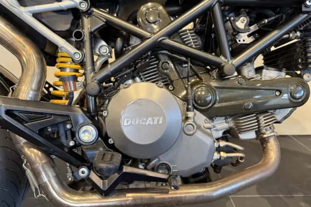Ducati Hypermotard 796 (2011) thumbnail 5