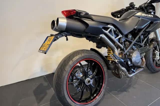 Ducati Hypermotard 796 (2011) thumbnail 6