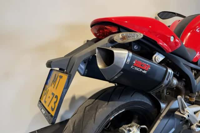 Ducati Monster 696 (2008) thumbnail 6