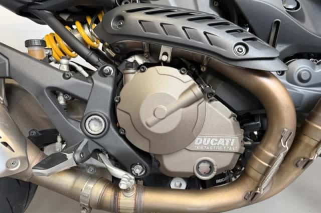 Ducati Monster 821 (2015) thumbnail 4