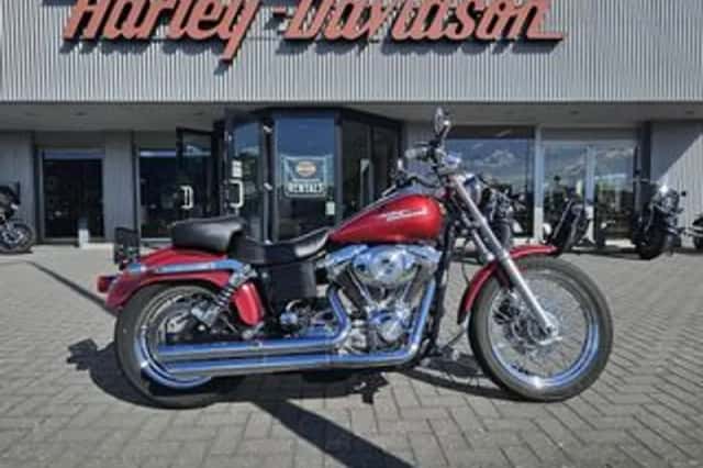 Harley-Davidson Super Glide Custom (2005) thumbnail 1