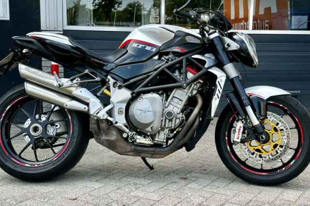 MV Agusta Brutale 1090 RR (2010) thumbnail 5