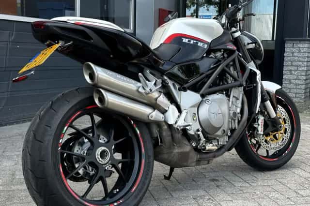 MV Agusta Brutale 1090 RR (2010) thumbnail 6