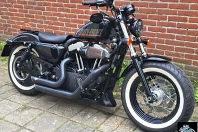 Harley-Davidson Sportster Forty Eight (2013) thumbnail 2