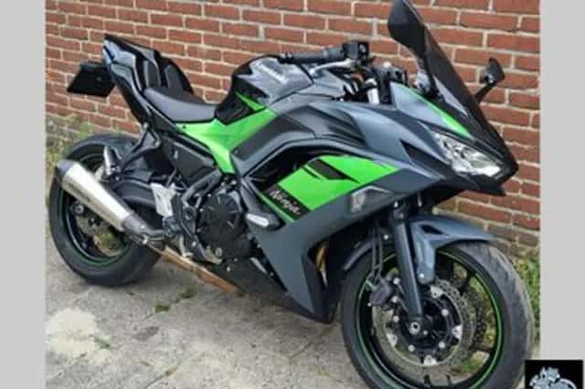 Kawasaki Ninja 650 (2024) thumbnail 2