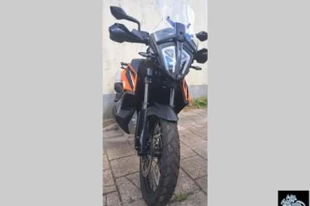 KTM 890 Adventure (2023) thumbnail 1