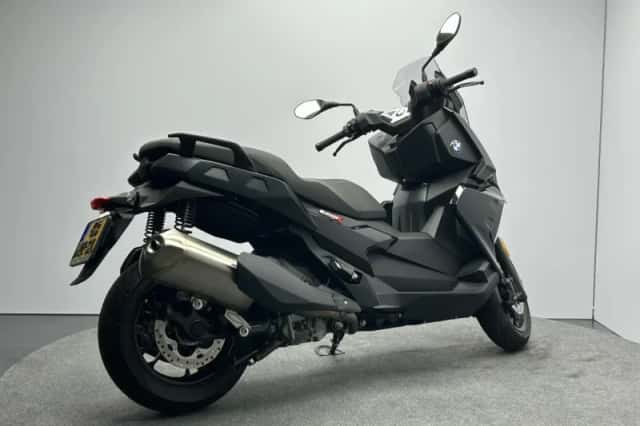 BMW C 400 X (2026) thumbnail 2