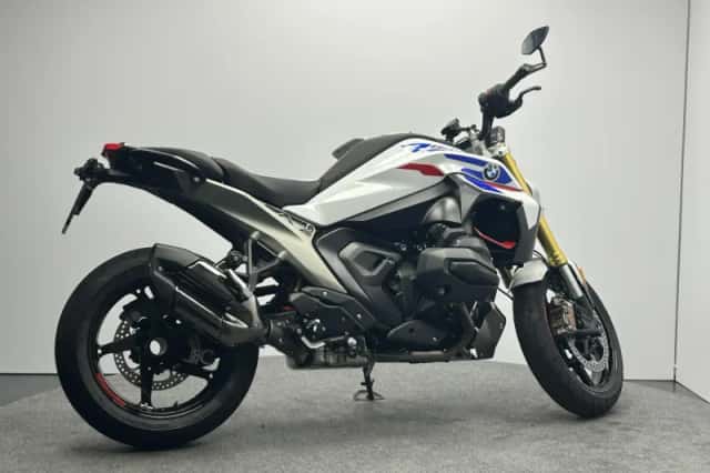 BMW R 1300 R (2026) thumbnail 3