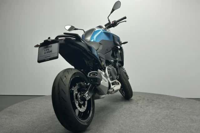 BMW F 900 R (2026) thumbnail 4