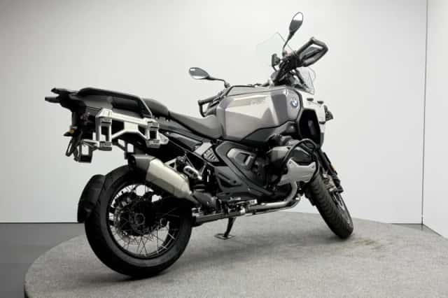 BMW R 1300 GS Adventure (2026) thumbnail 3