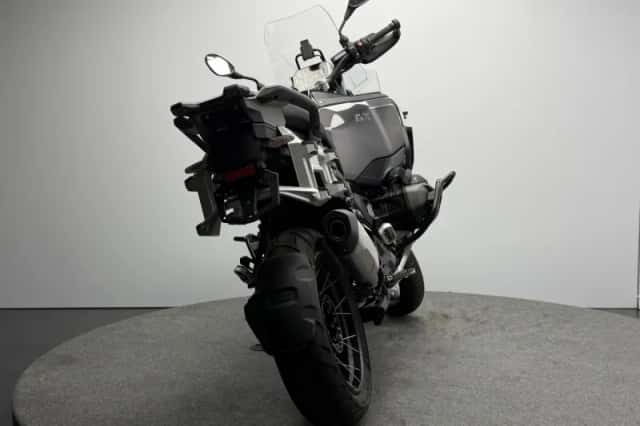 BMW R 1300 GS Adventure (2026) thumbnail 5