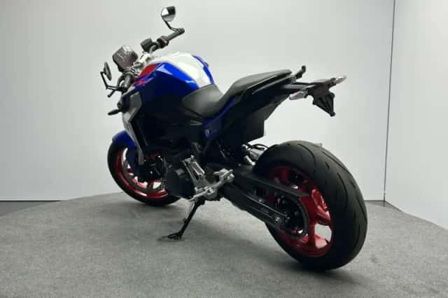 BMW F 900 R (2026) thumbnail 4