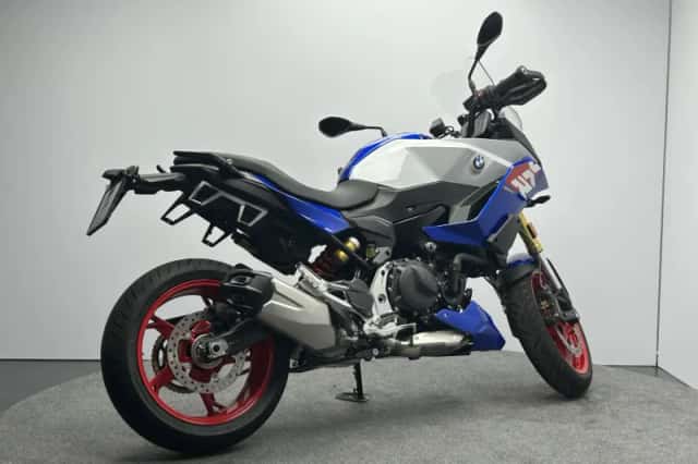 BMW F 900 XR (2026) thumbnail 2