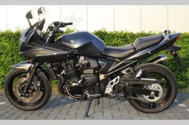 Suzuki GSF 650 SA (2014) thumbnail 2