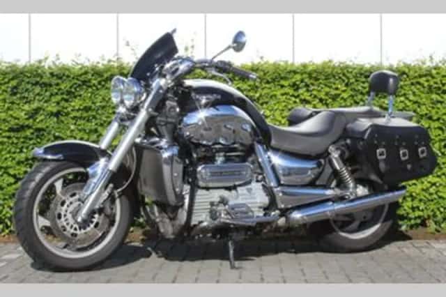 Triumph Rocket III (2004) thumbnail 1