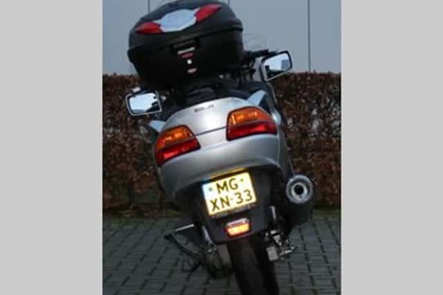 Suzuki AN 650 Burgman (2002) thumbnail 4
