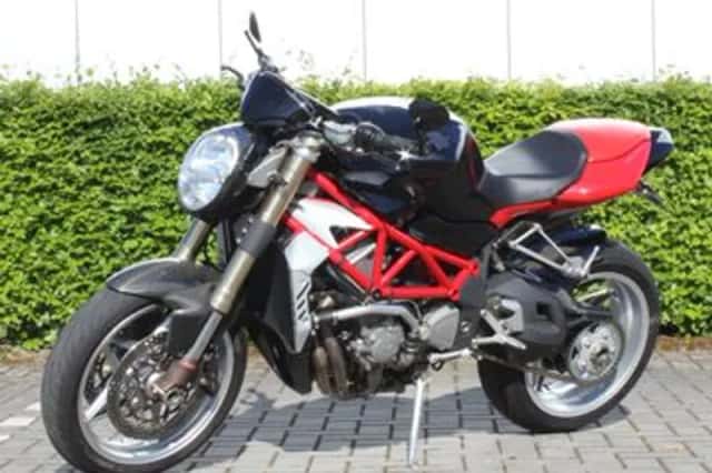 MV Agusta Brutale 750 (2005) thumbnail 1