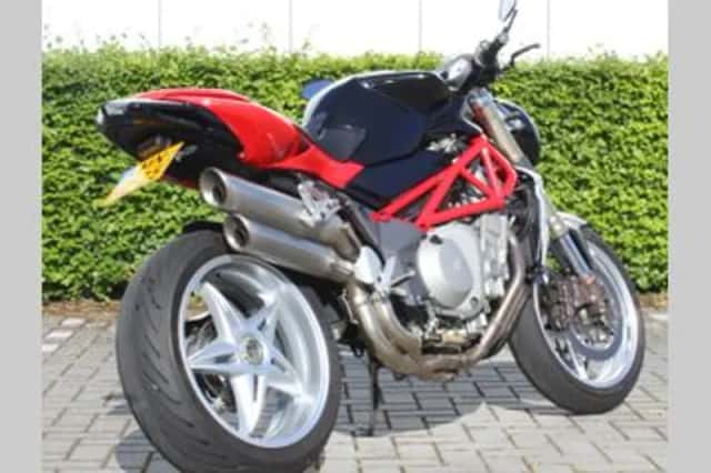 MV Agusta Brutale 750 (2005) thumbnail 4