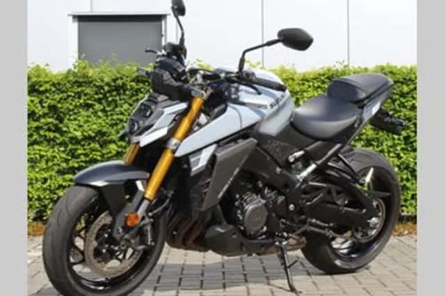 Suzuki GSX-S1000 (2021) thumbnail 1
