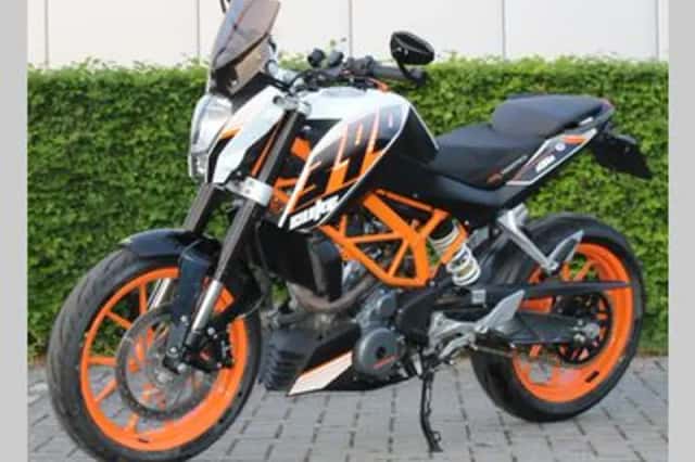 KTM 390 Duke (2014) thumbnail 1