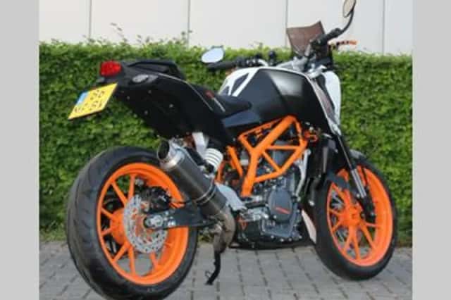KTM 390 Duke (2014) thumbnail 5