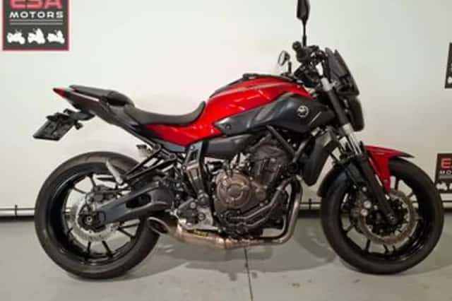 Yamaha MT-07 (2016) thumbnail 2