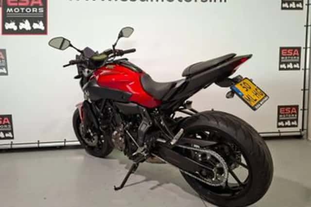 Yamaha MT-07 (2016) thumbnail 5