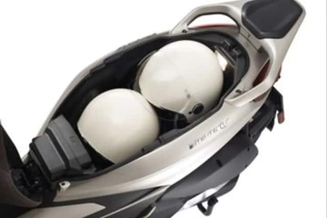 Piaggio Beverly 300IE (2022) thumbnail 5
