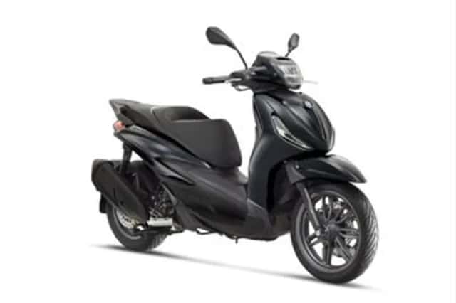 Piaggio Beverly 300 S (2022) thumbnail 3