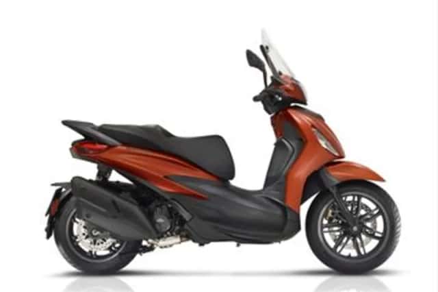 Piaggio Beverly 400 S (2022) thumbnail 1