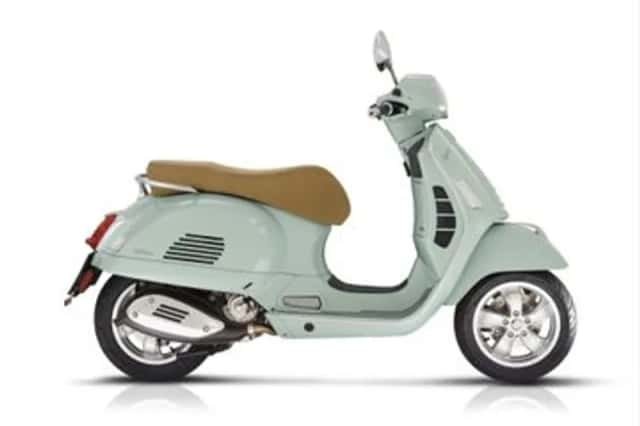 Vespa GTS 300 (2022) thumbnail 5