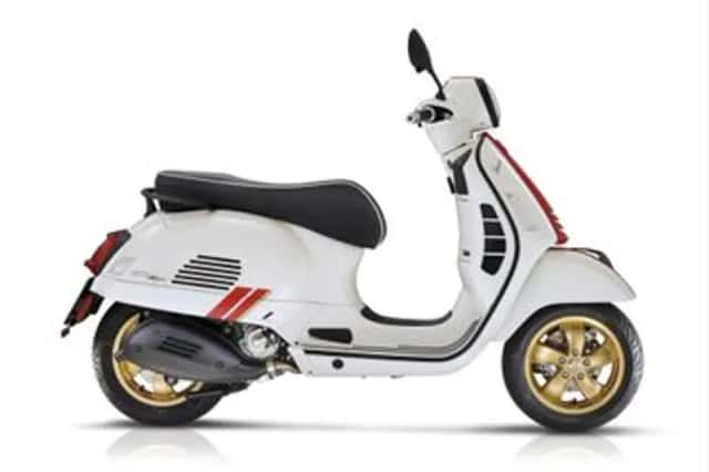 Vespa GTS (2022) thumbnail 3