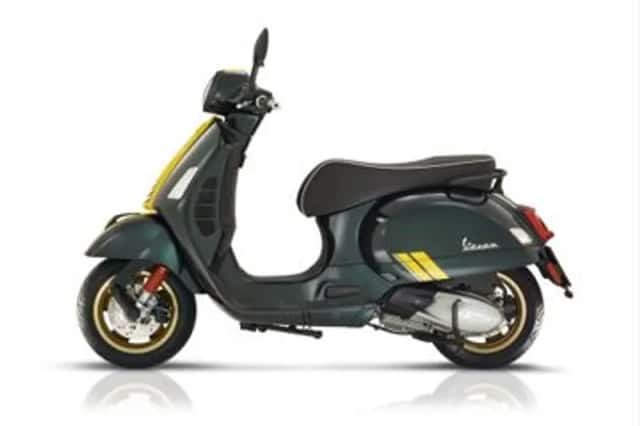 Vespa GTS (2022) thumbnail 4
