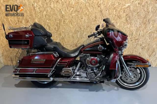 Harley-Davidson Electra Glide (2000) thumbnail 1
