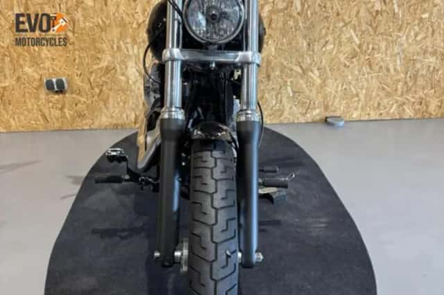 Harley-Davidson Street Bob 96 (2009) thumbnail 3