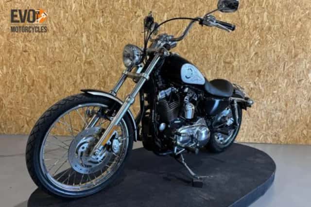 Harley-Davidson 1200 Sportster (2009) thumbnail 4