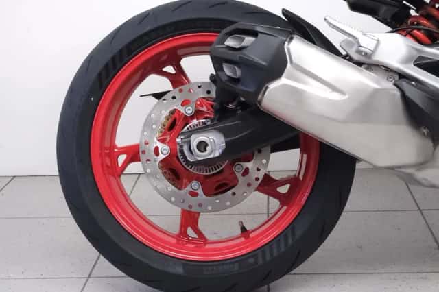 BMW F 900 R (2026) thumbnail 5