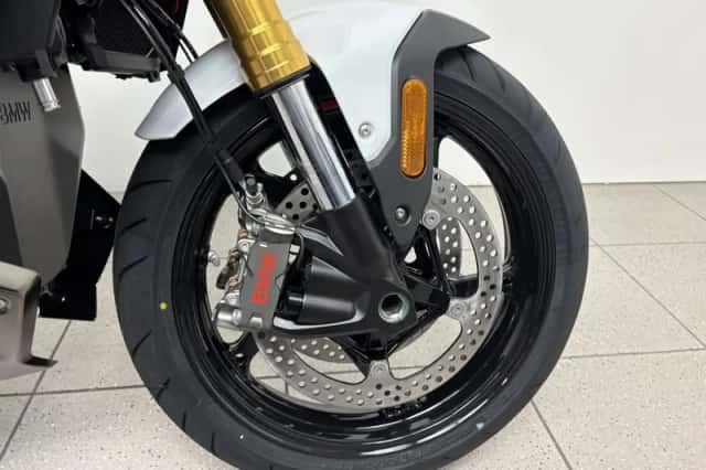 BMW R 1300 R (2026) thumbnail 4
