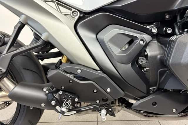 BMW R 1300 R (2026) thumbnail 5