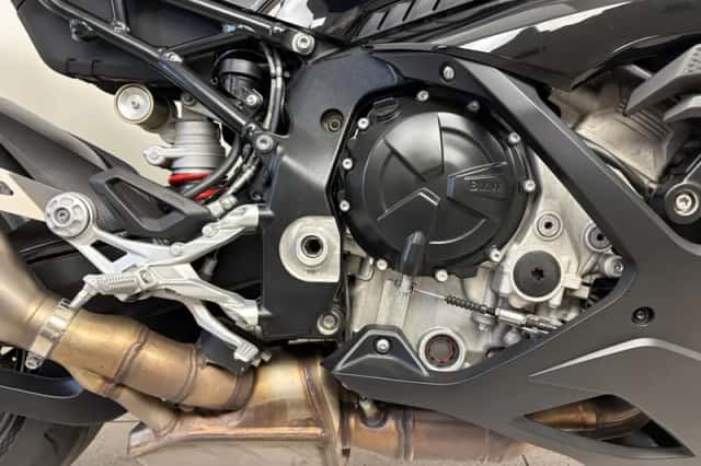 BMW S 1000 RR (2023) thumbnail 5