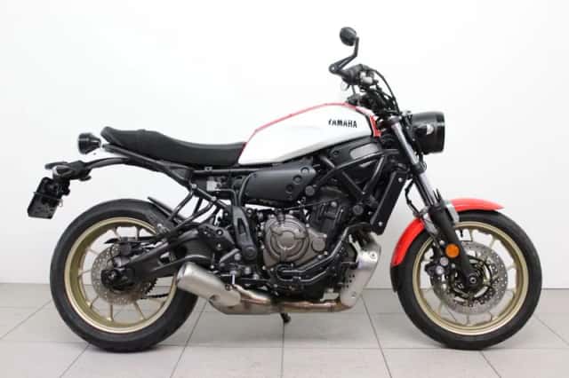 Yamaha XSR700 (2021) thumbnail 1