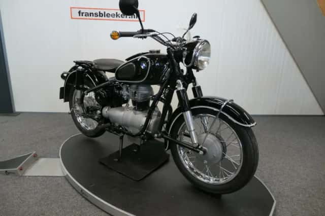 BMW R 27 (1964) thumbnail 2