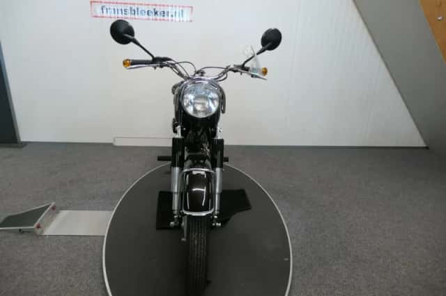 BMW R 27 (1964) thumbnail 3