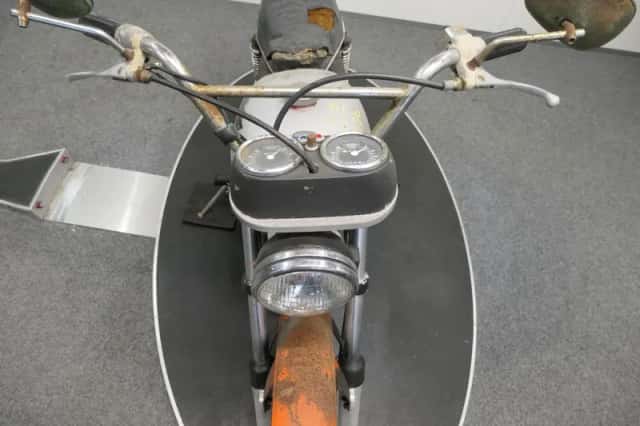 Harley-Davidson SS 350 Sprint (1970) thumbnail 4