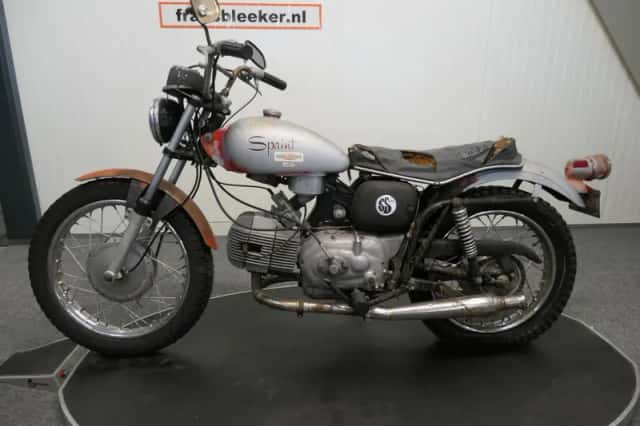 Harley-Davidson SS 350 Sprint (1970) thumbnail 6