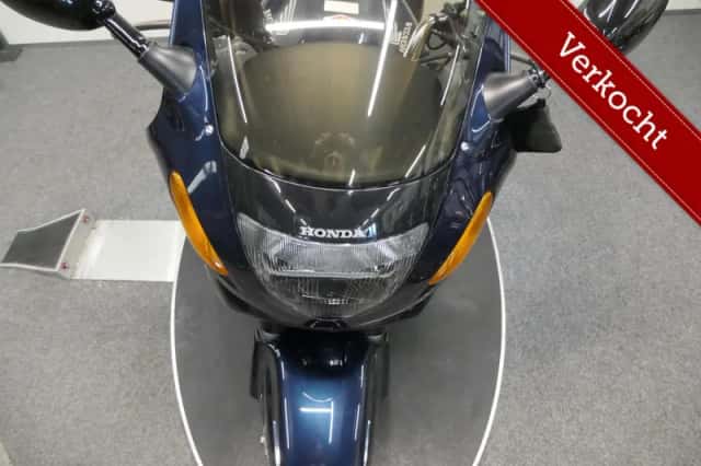 Honda NT 650 Deauville (2000) thumbnail 4