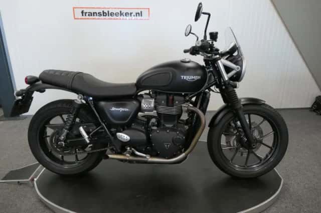 Triumph Street Twin (2017) thumbnail 1