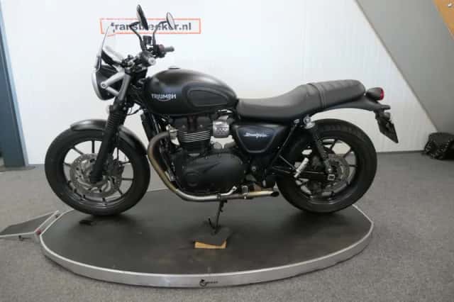 Triumph Street Twin (2017) thumbnail 6