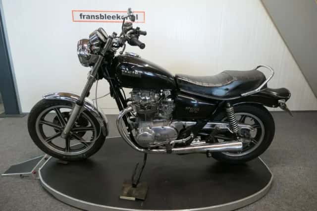 Yamaha XS 650 (1982) thumbnail 6